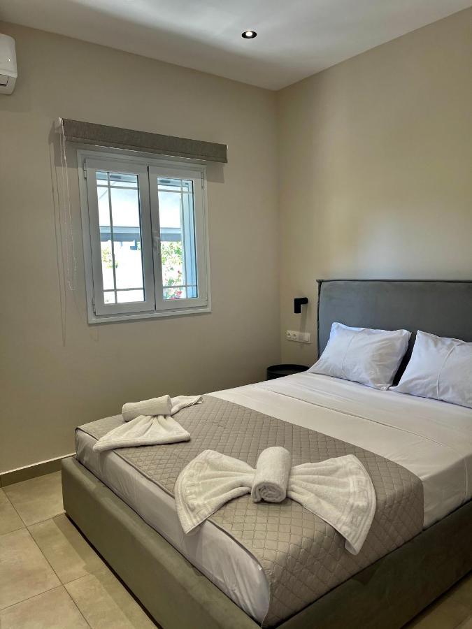 House Adelais Villa Klismata Bagian luar foto